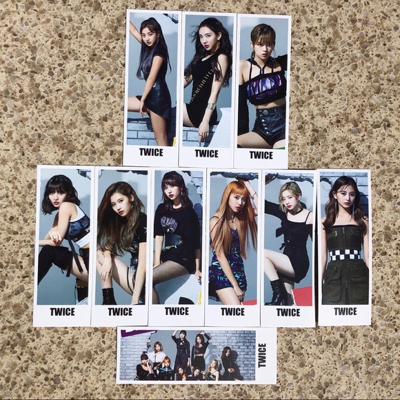 🧡TWICE Bookmarks💗 - Picture 3 of 4